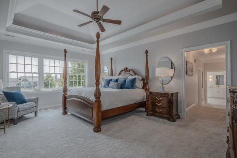39W915 Catlin Square Geneva IL 60134