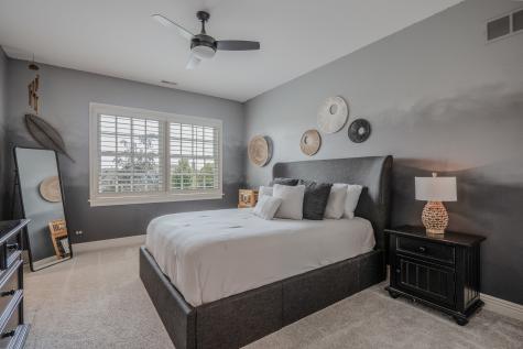 39W915 Catlin Square Geneva IL 60134