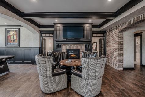 39W915 Catlin Square Geneva IL 60134