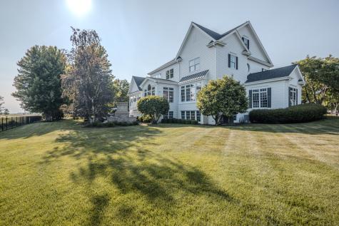 39W915 Catlin Square Geneva IL 60134