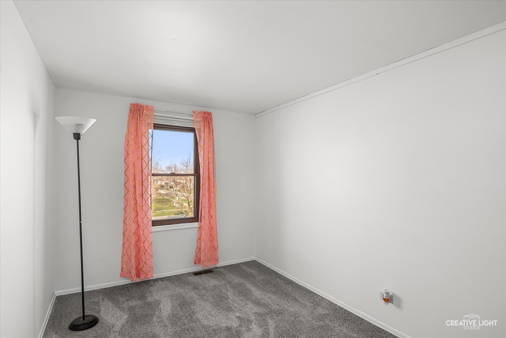 281 Old Elm Drive Bolingbrook IL 60440