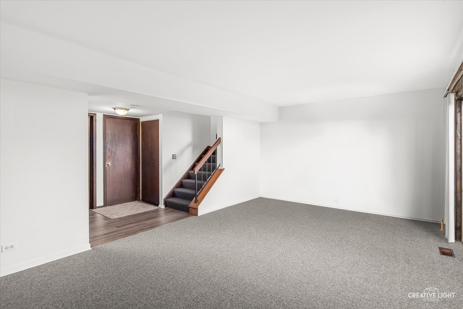 281 Old Elm Drive Bolingbrook IL 60440