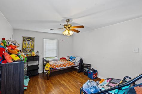 11035 South Avenue E Chicago IL 60617