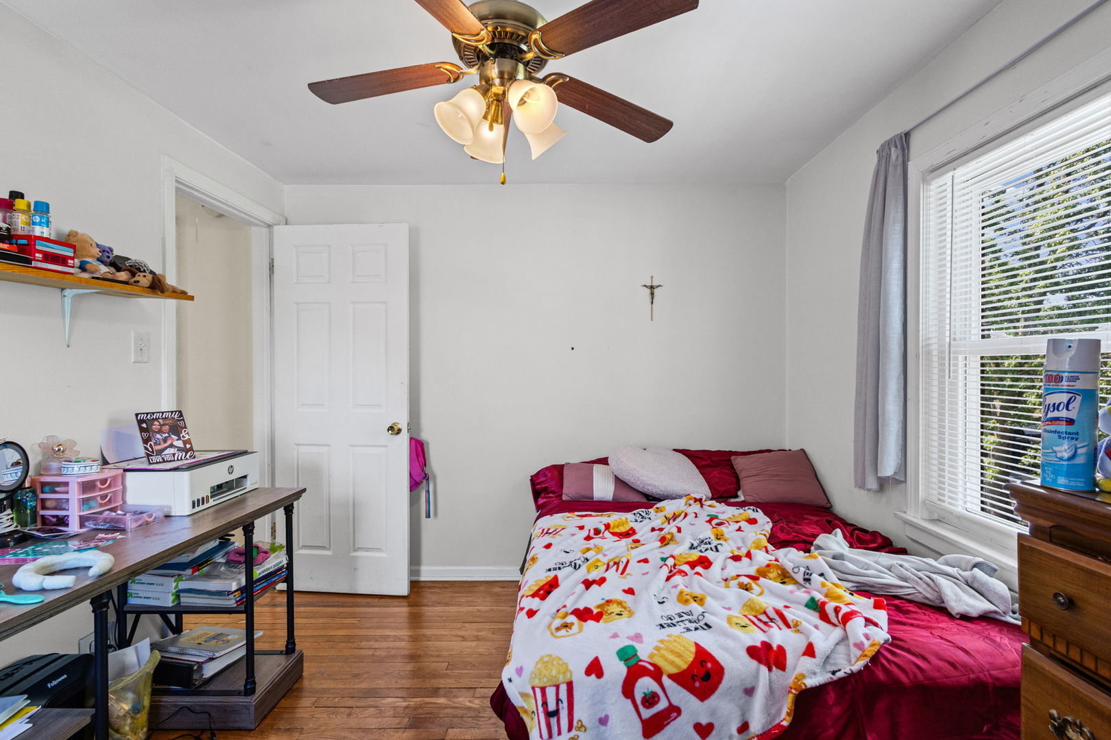 11035 South Avenue E Chicago IL 60617