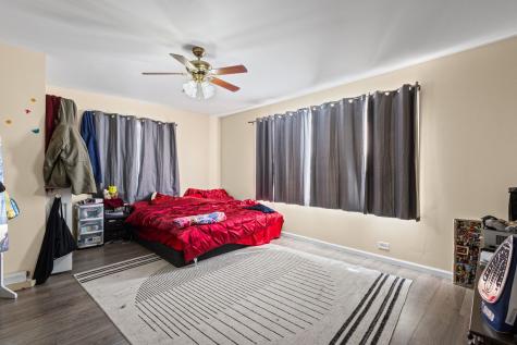 11035 South Avenue E Chicago IL 60617