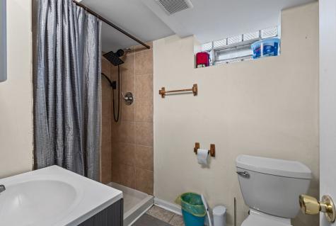 11035 South Avenue E Chicago IL 60617