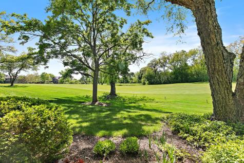 228 Hickory Lane Lake Barrington IL 60010
