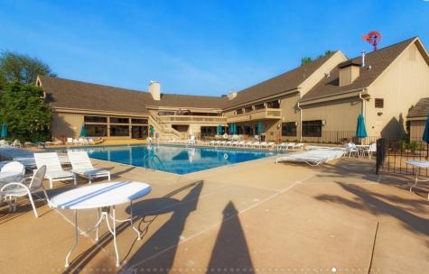 228 Hickory Lane Lake Barrington IL 60010