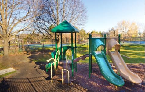 228 Hickory Lane Lake Barrington IL 60010