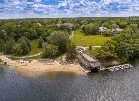 228 Hickory Lane Lake Barrington IL 60010