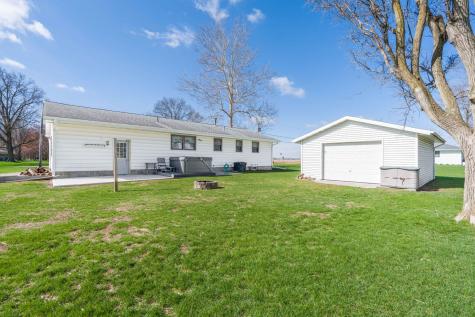 1317 7TH Avenue Erie IL 61250