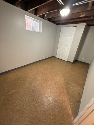 7952 South Trumbull Avenue Chicago IL 60652