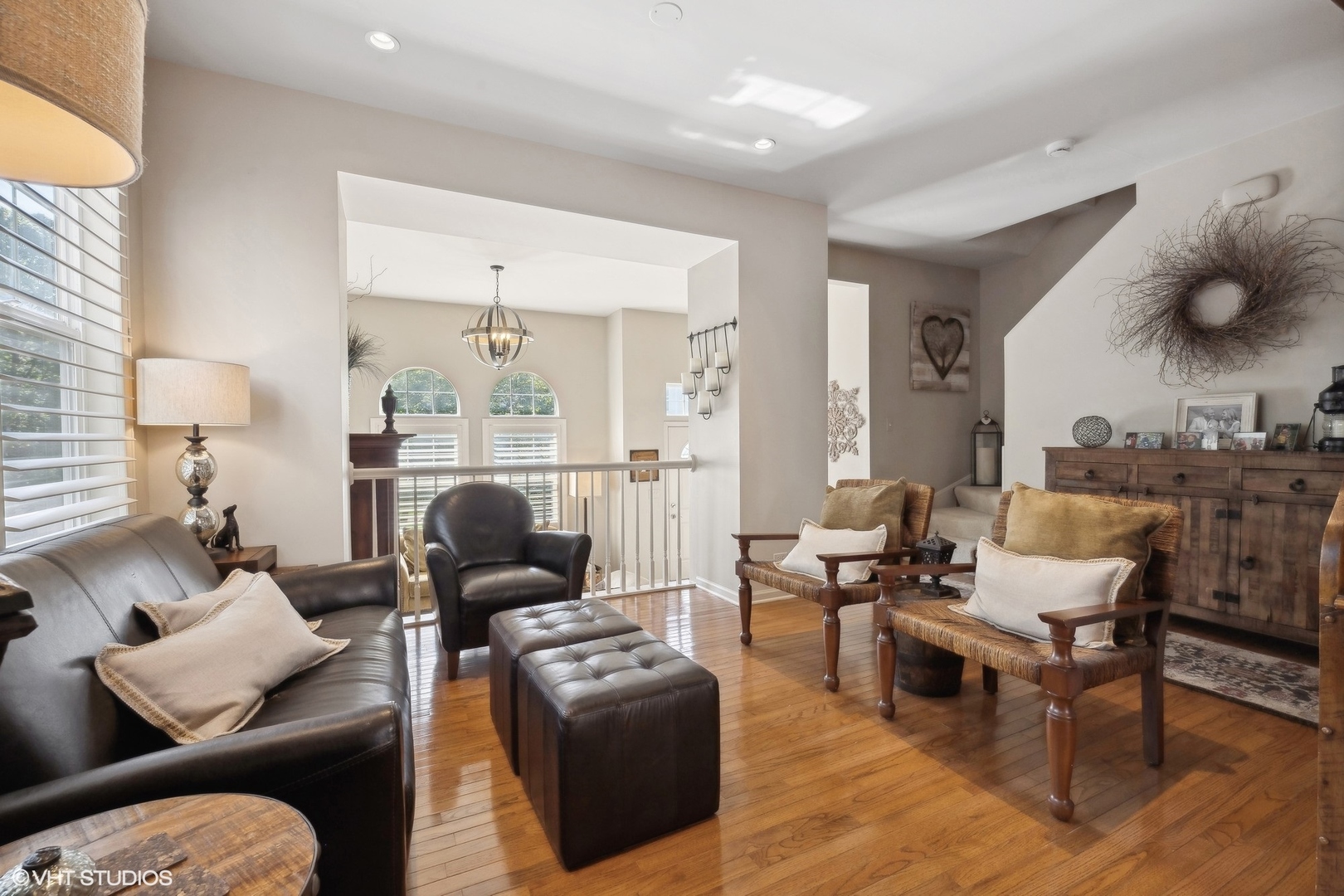 3834 North Milwaukee Court Chicago IL 60641