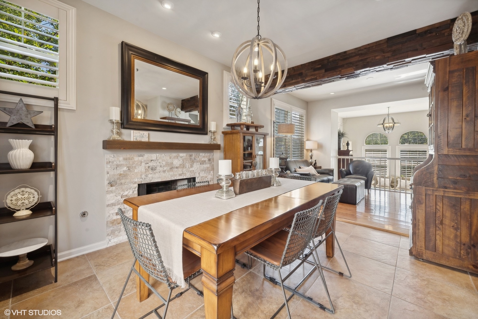 3834 North Milwaukee Court Chicago IL 60641