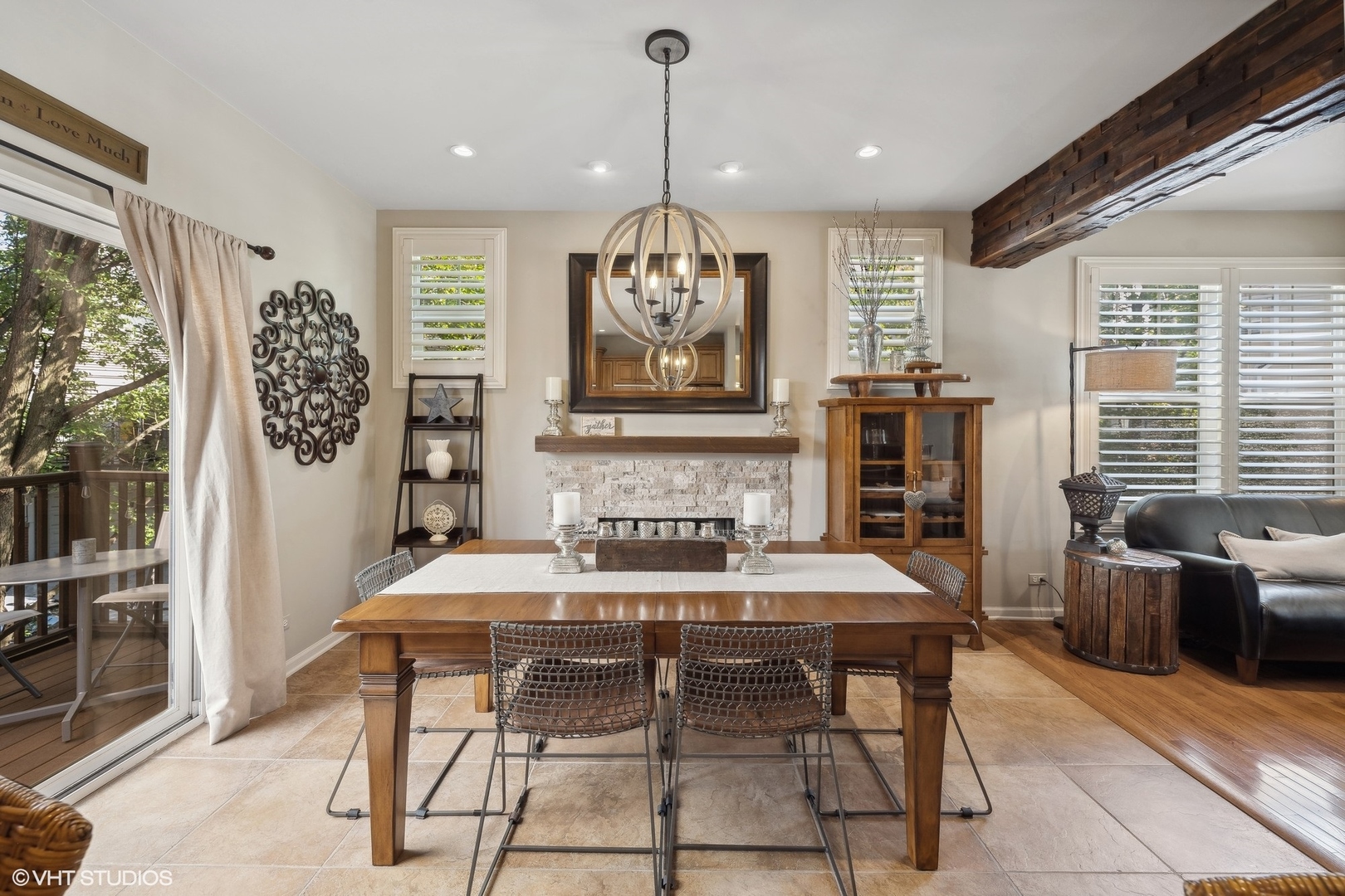 3834 North Milwaukee Court Chicago IL 60641