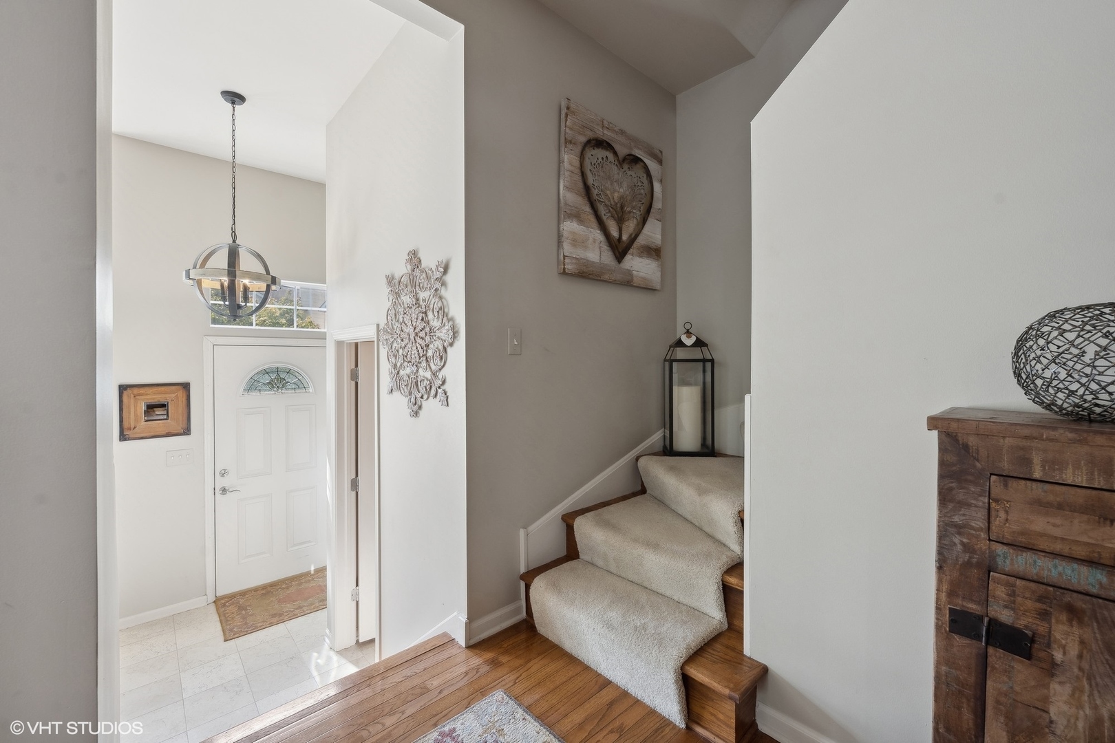 3834 North Milwaukee Court Chicago IL 60641