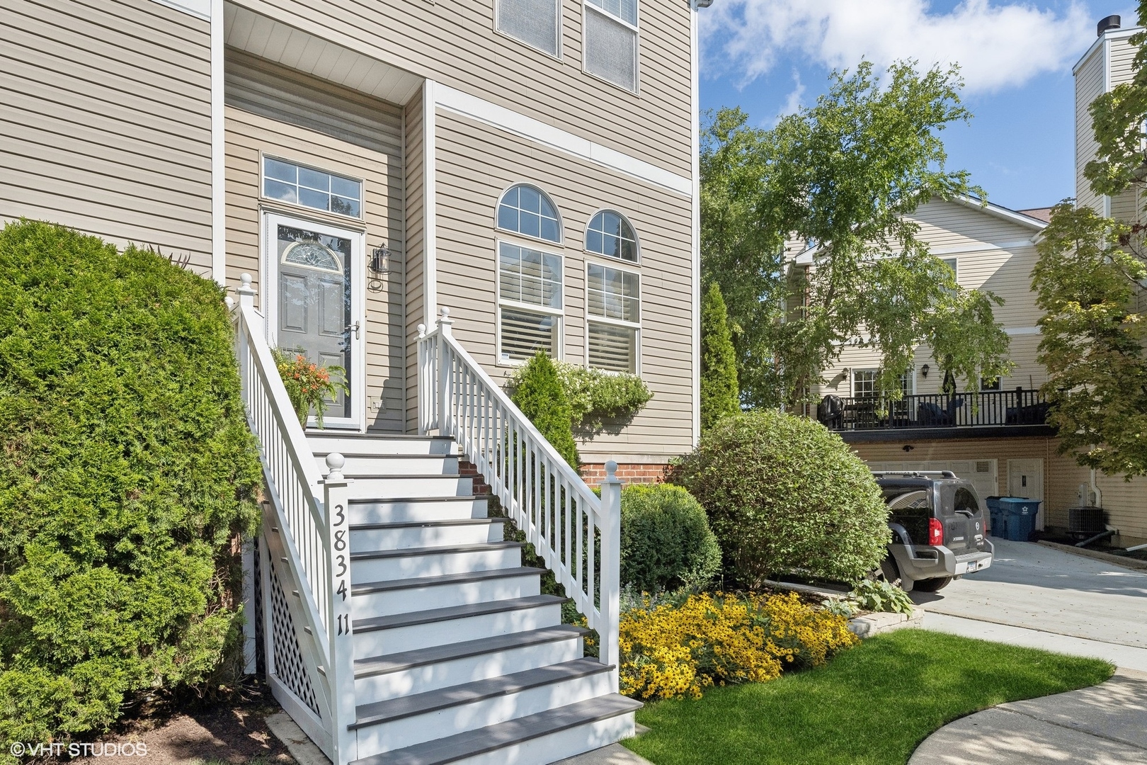 3834 North Milwaukee Court Chicago IL 60641