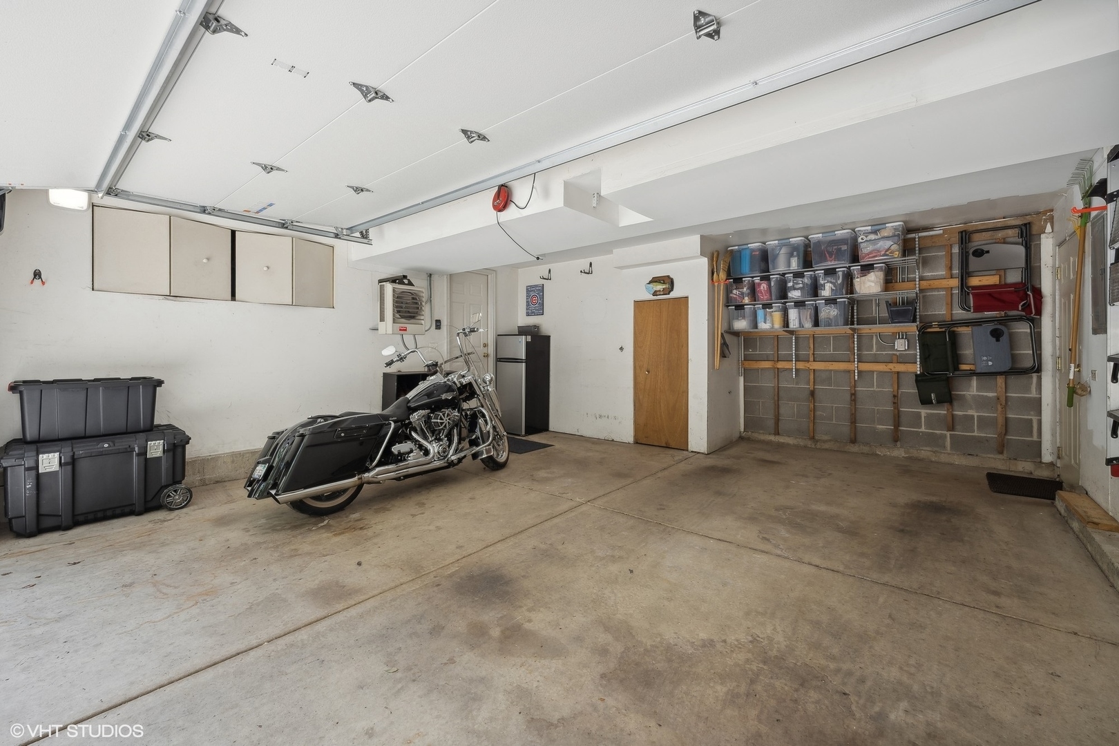 3834 North Milwaukee Court Chicago IL 60641