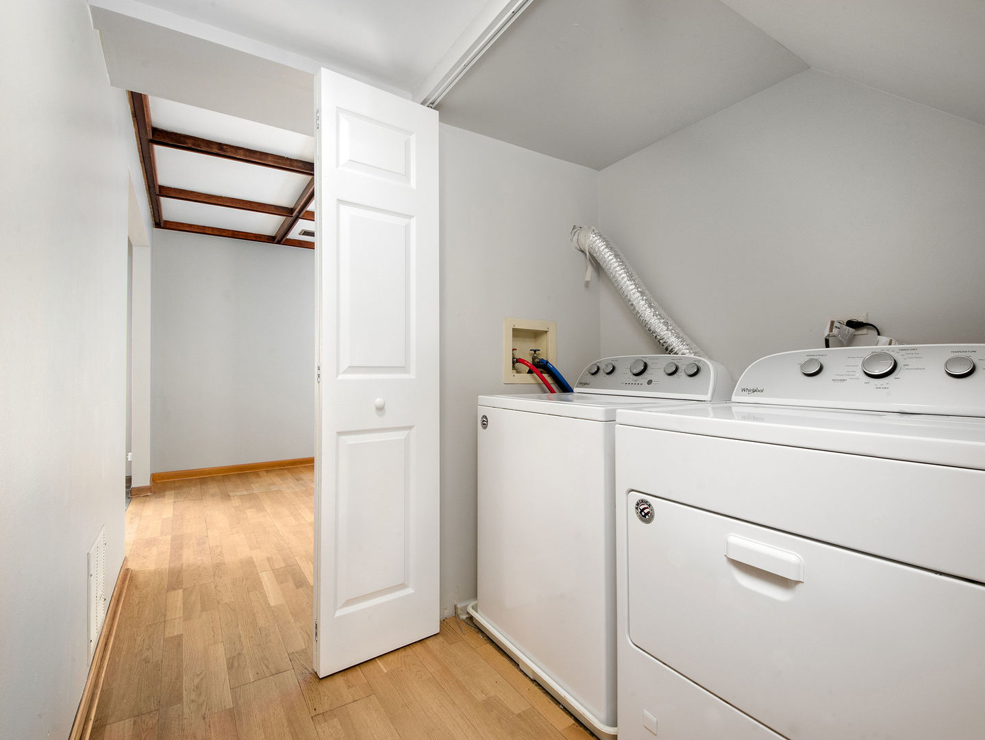 748 Berwick Place Roselle IL 60172