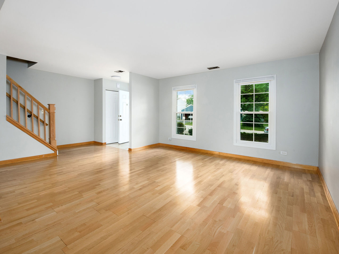 748 Berwick Place Roselle IL 60172