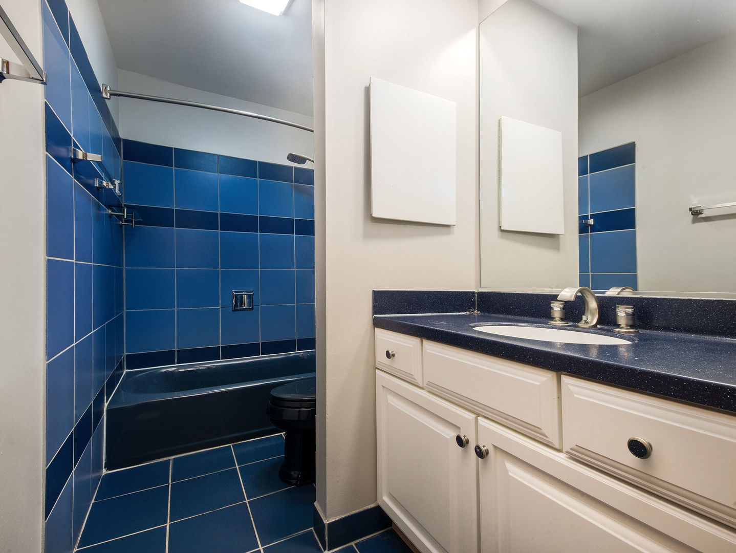 748 Berwick Place Roselle IL 60172