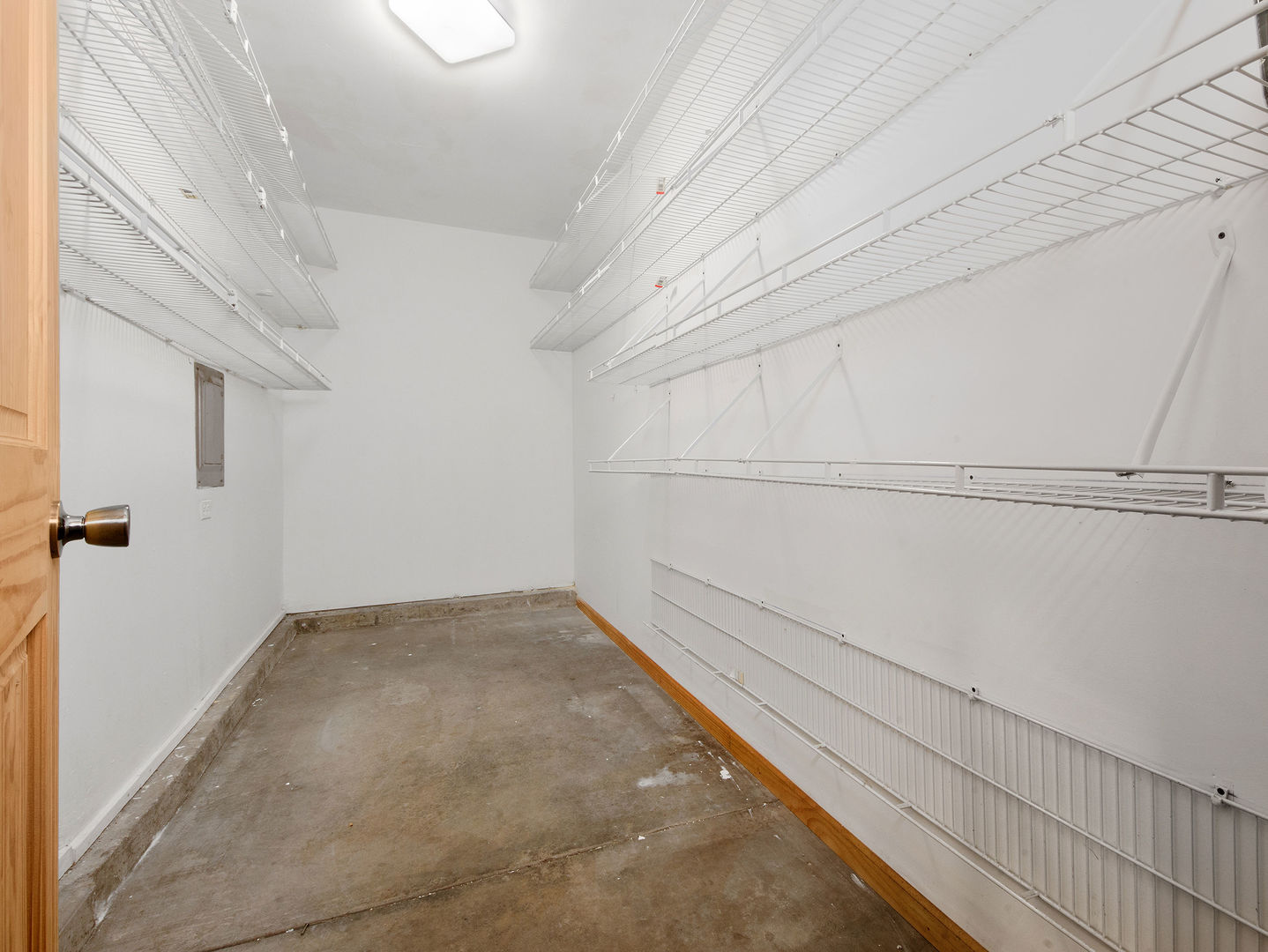 748 Berwick Place Roselle IL 60172