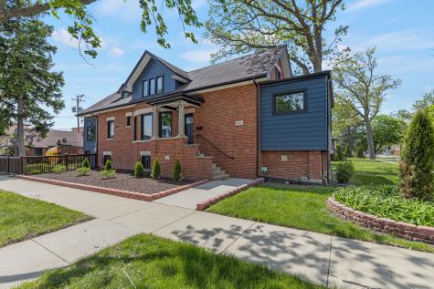 8531 Center Street River Grove IL 60171