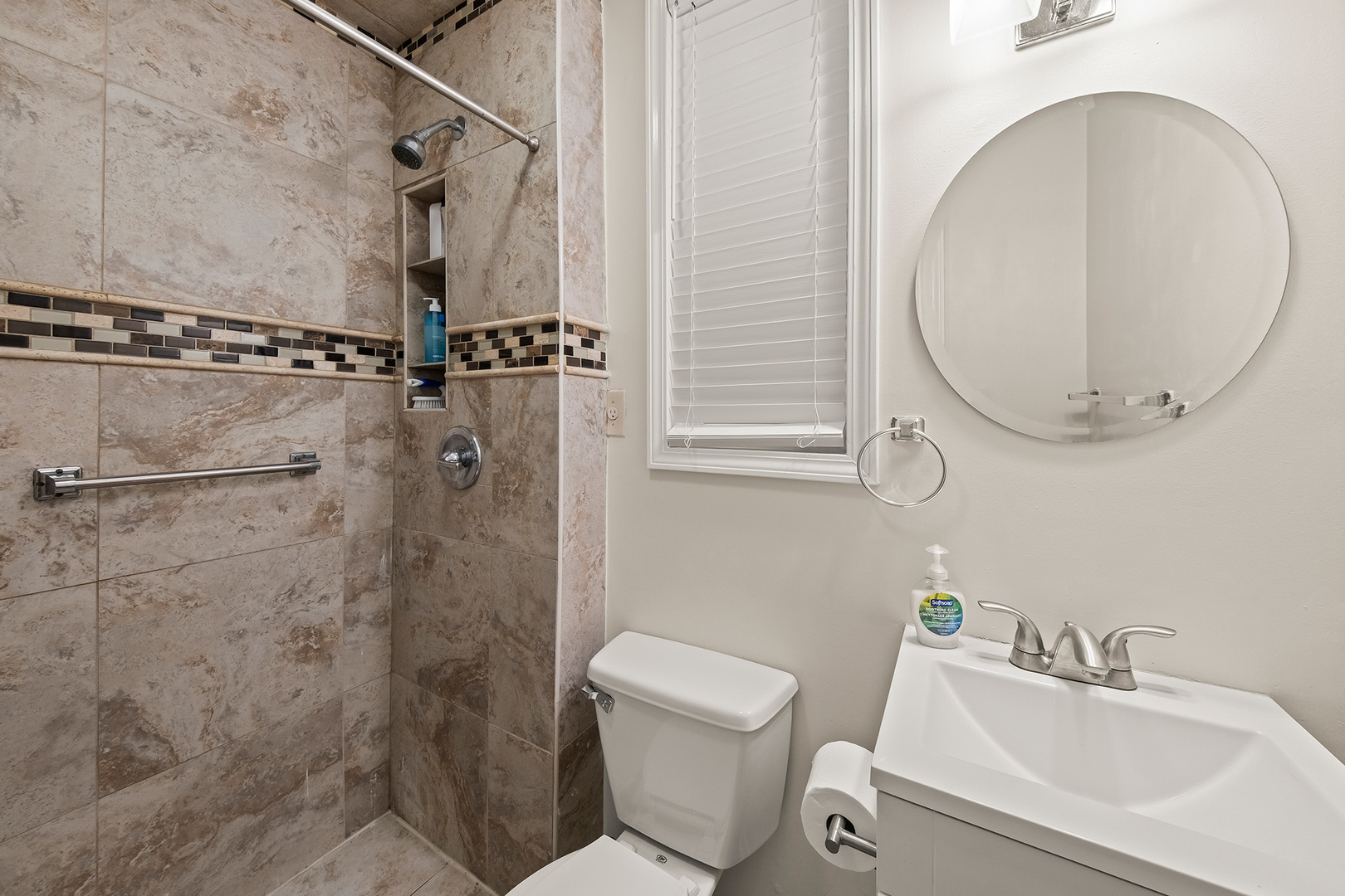 4317 West Shakespeare Avenue Chicago IL 60639