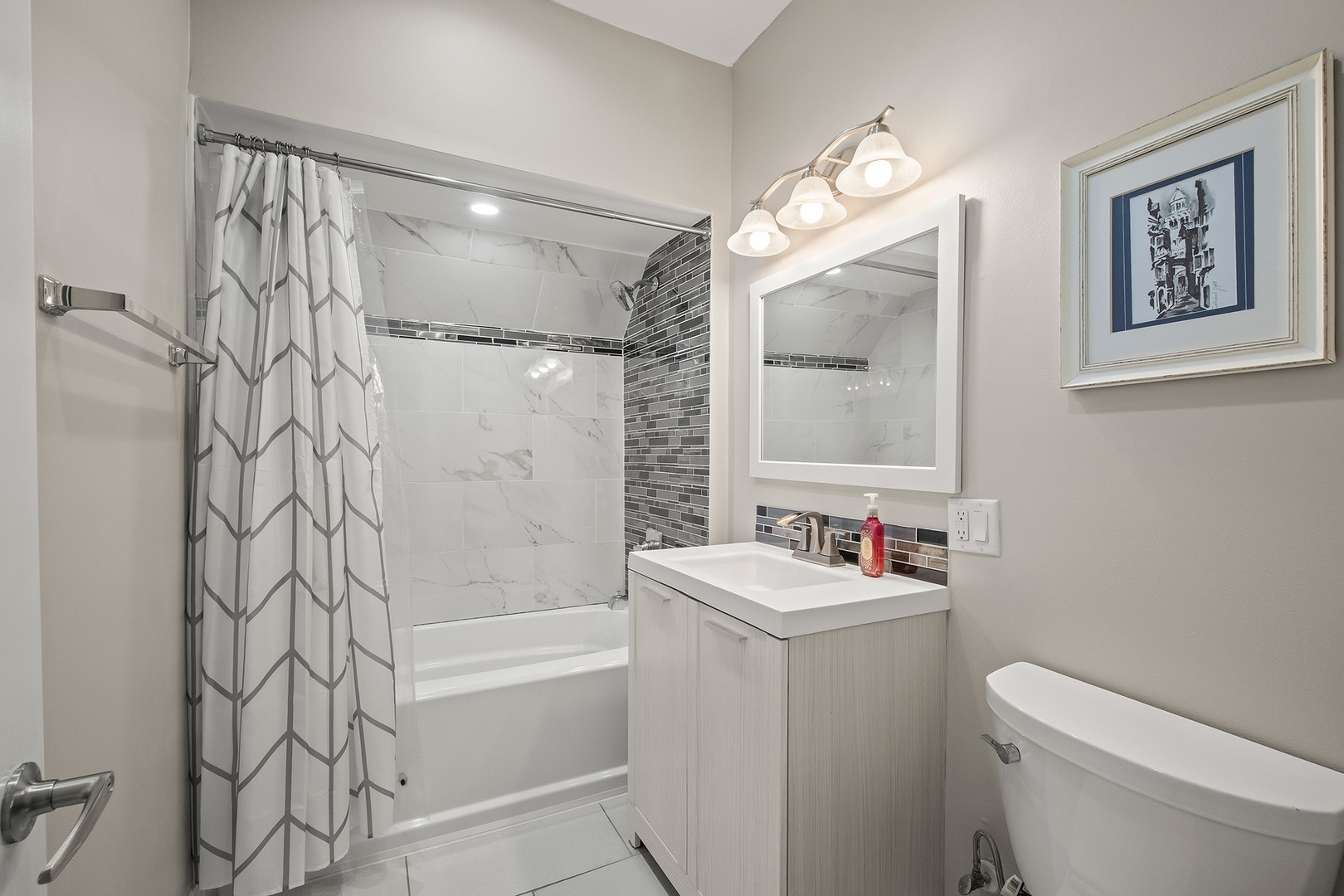 4317 West Shakespeare Avenue Chicago IL 60639