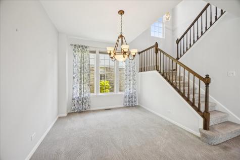 2409 Meadowbrook Lane Westchester IL 60154