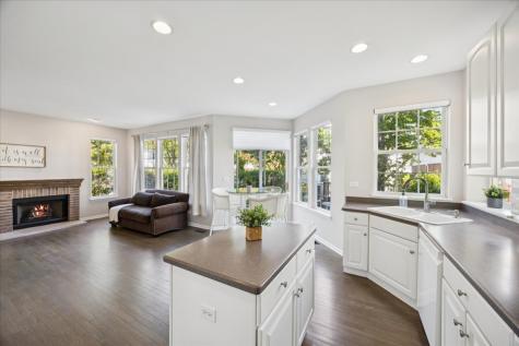 2409 Meadowbrook Lane Westchester IL 60154
