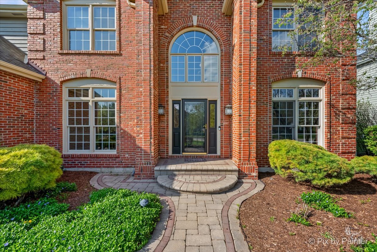 26W326 Pinehurst Drive Winfield IL 60190