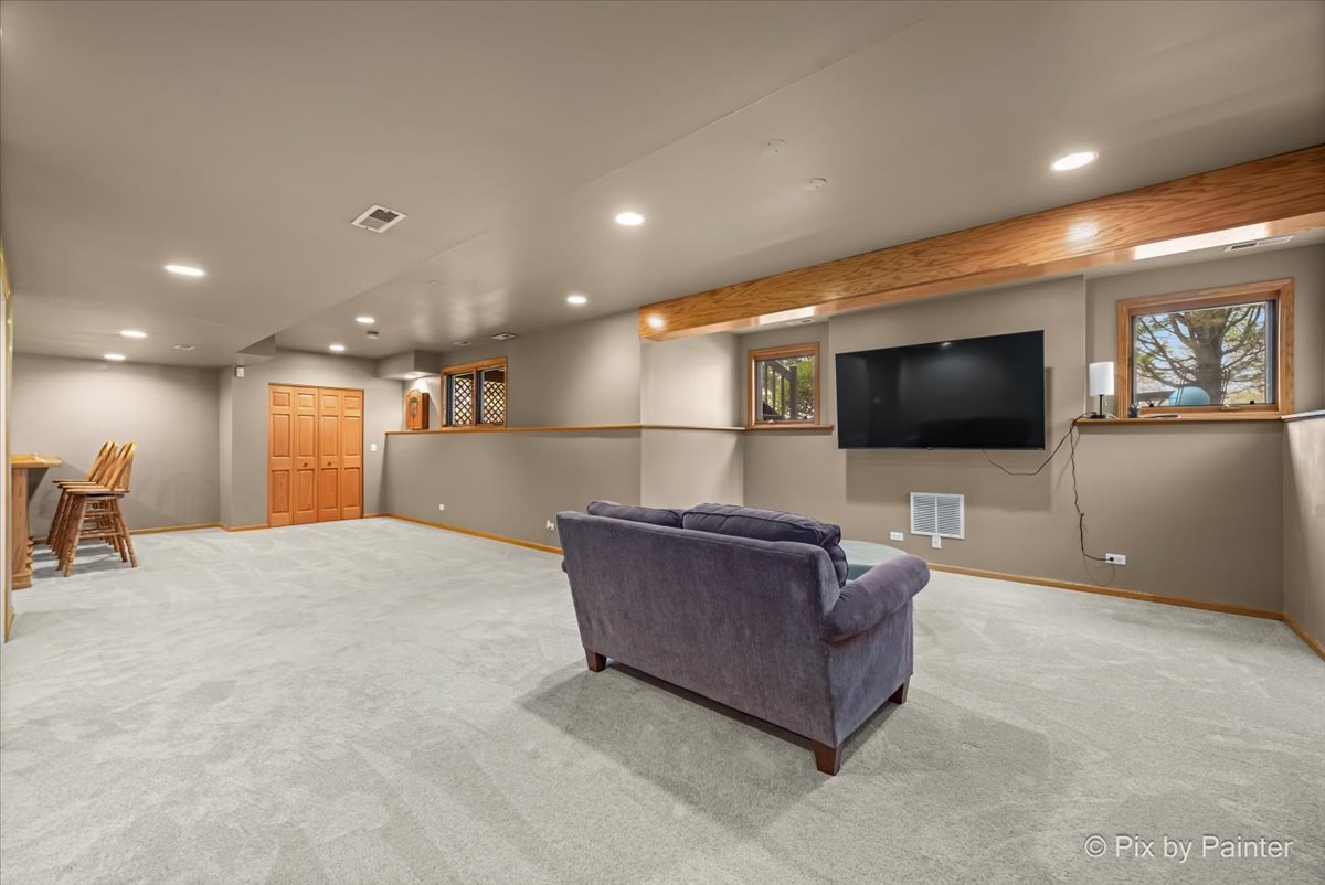 26W326 Pinehurst Drive Winfield IL 60190