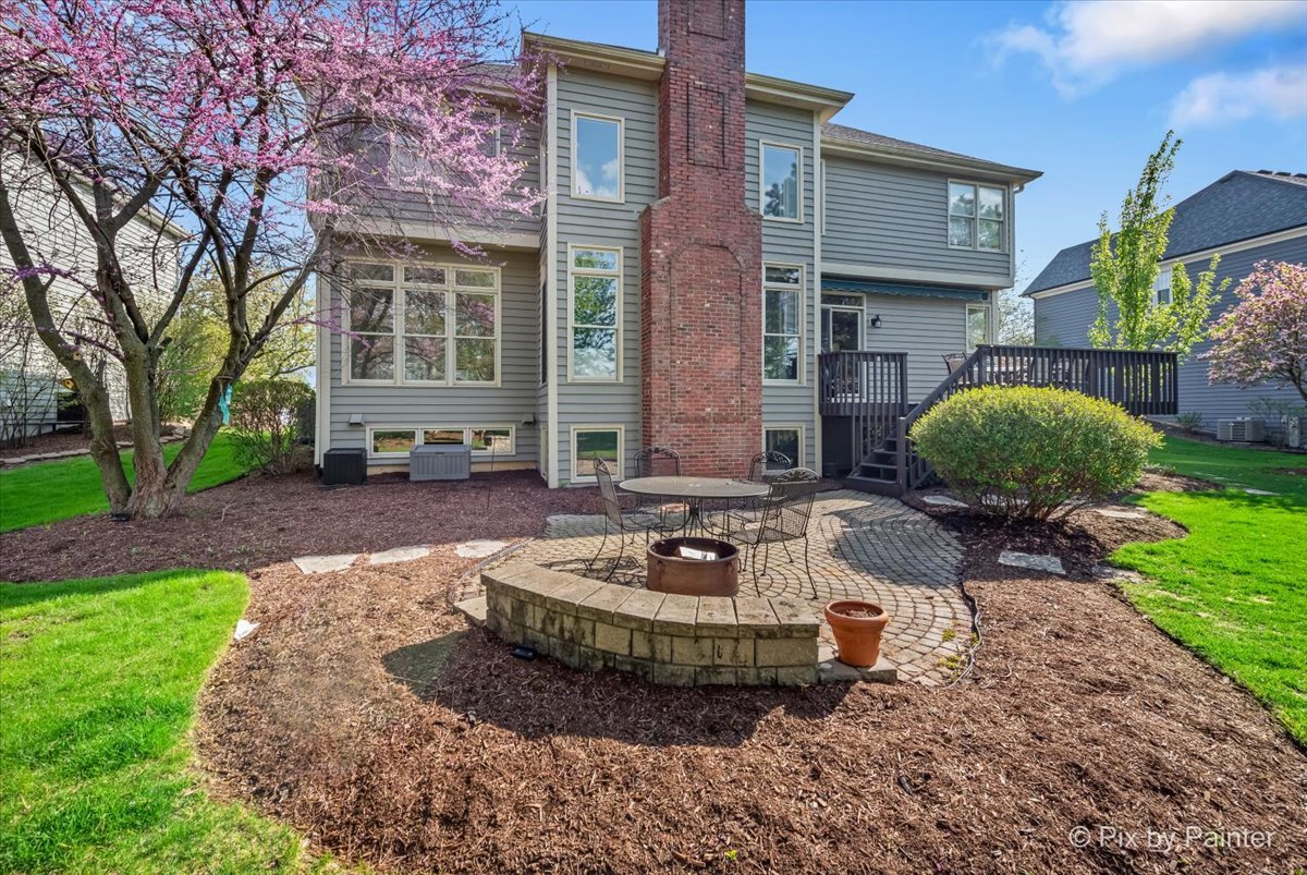 26W326 Pinehurst Drive Winfield IL 60190