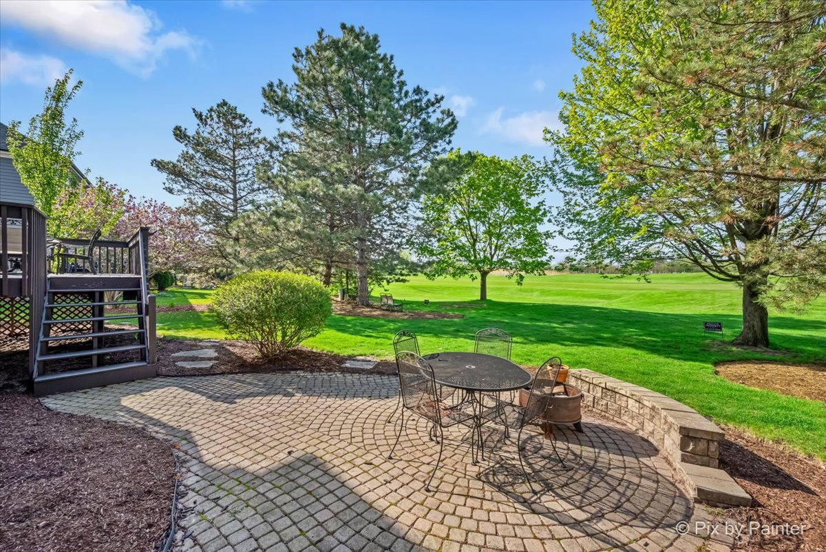 26W326 Pinehurst Drive Winfield IL 60190