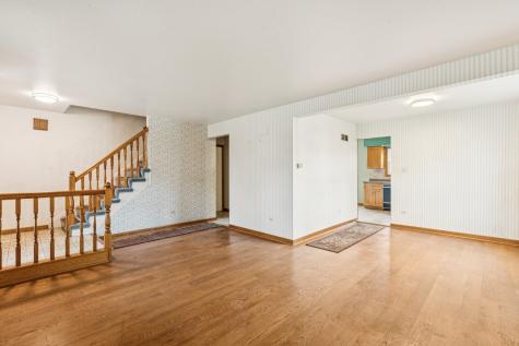 18604 Carpenter Street Homewood IL 60430