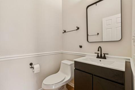 2208 Grand Pointe Trail Aurora IL 60503