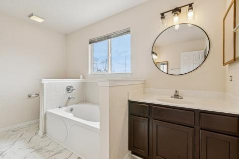 2208 Grand Pointe Trail Aurora IL 60503