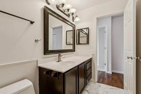 2208 Grand Pointe Trail Aurora IL 60503