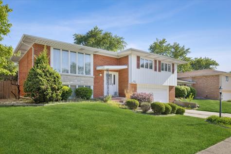 6521 Cedar Road Oak Forest IL 60452