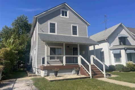15736 Turlington Avenue Harvey IL 60426