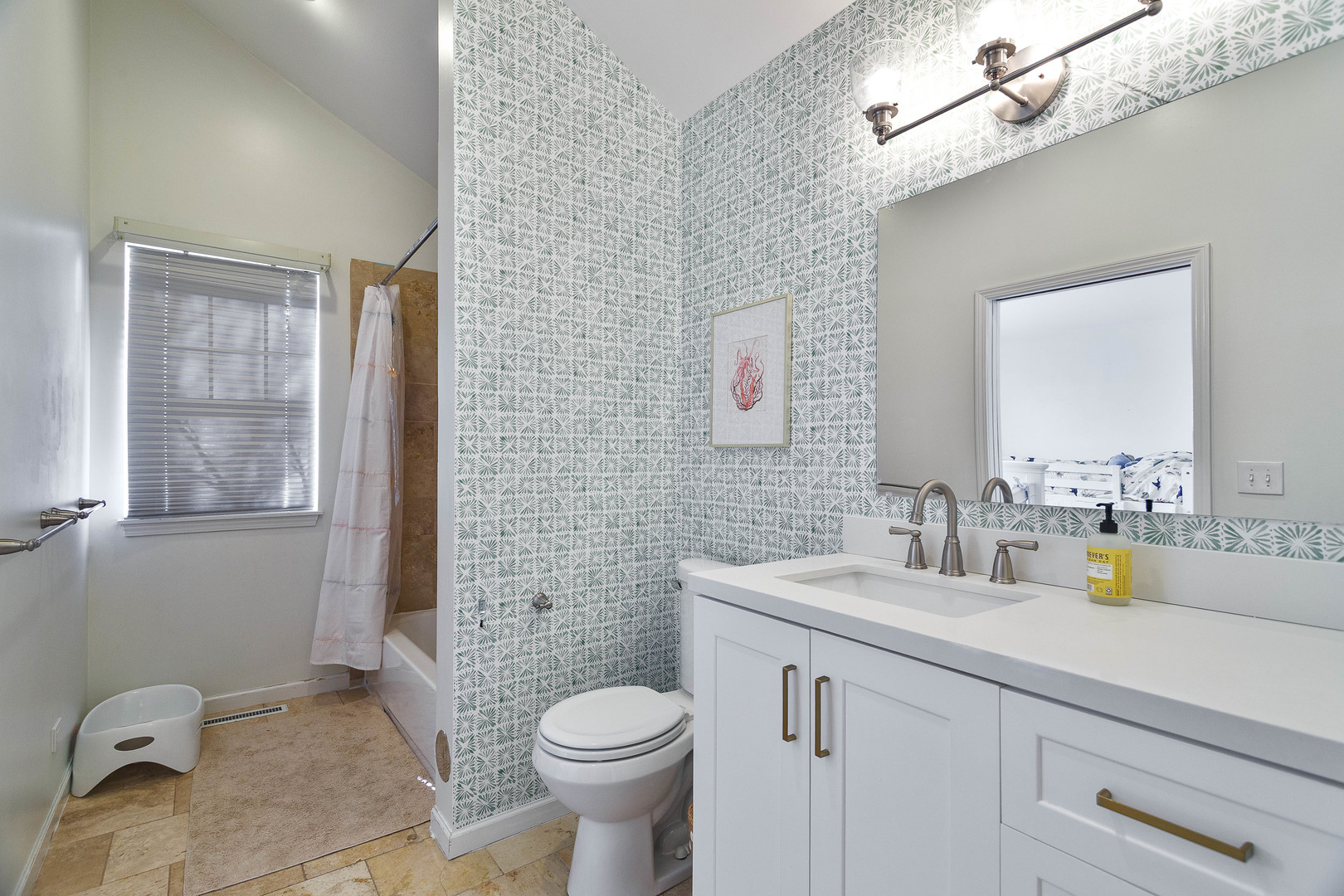 1825 North Wilmot Avenue Chicago IL 60647