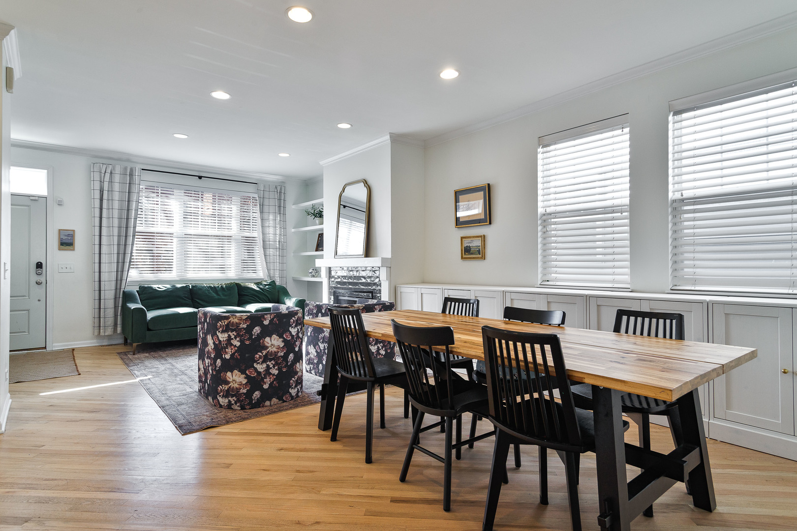 1825 North Wilmot Avenue Chicago IL 60647