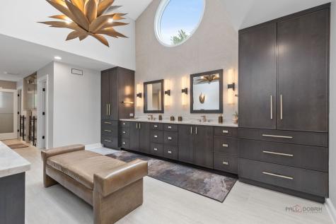 790 West Deerpath Road Lake Forest IL 60045