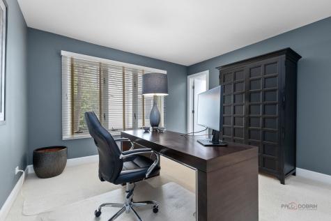 790 West Deerpath Road Lake Forest IL 60045