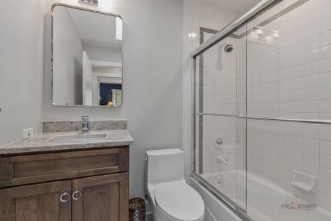790 West Deerpath Road Lake Forest IL 60045