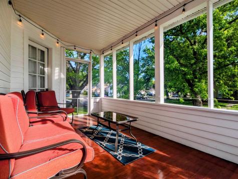 407 South Cherry Street Morrison IL 61270