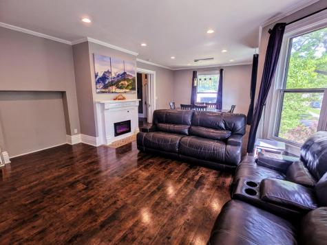 407 South Cherry Street Morrison IL 61270