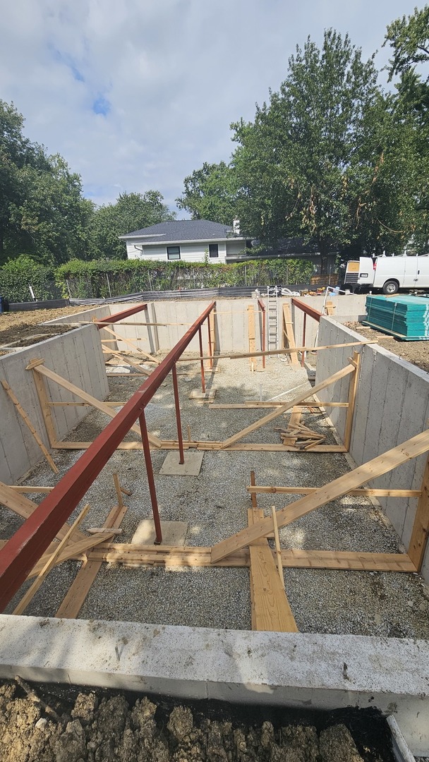 316 Hemlock Lane Naperville IL 60540