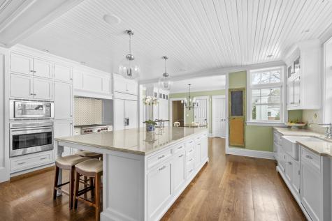 140 Birch Street Winnetka IL 60093